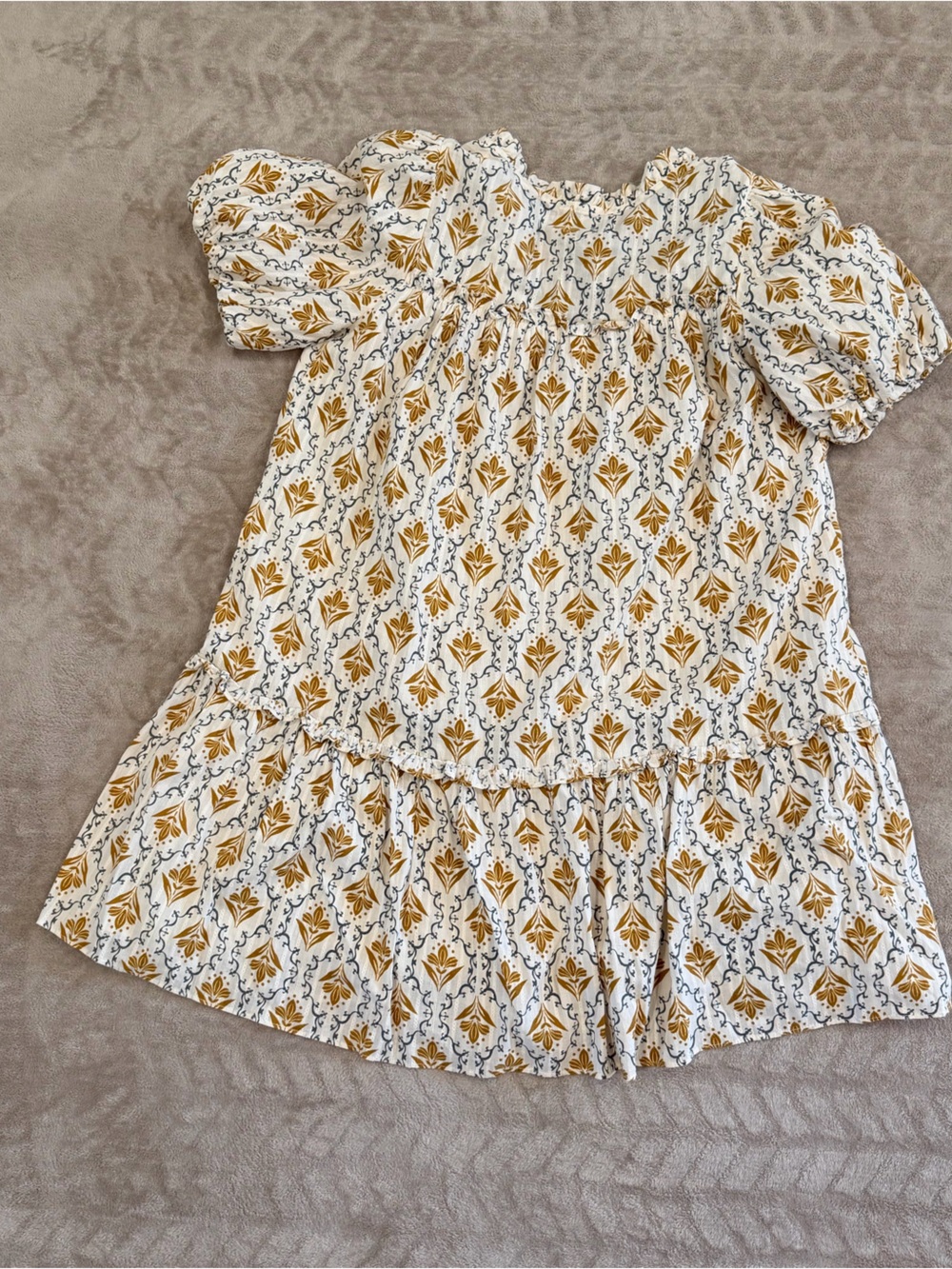 Moon River Mustard Yellow White Damask Print Tiered Short Sleeve Mini Dress Size - Picture 8 of 8